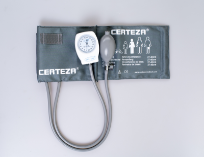 Certeza CR 1004 – Large Dial Aneroid Sphygmomanometer