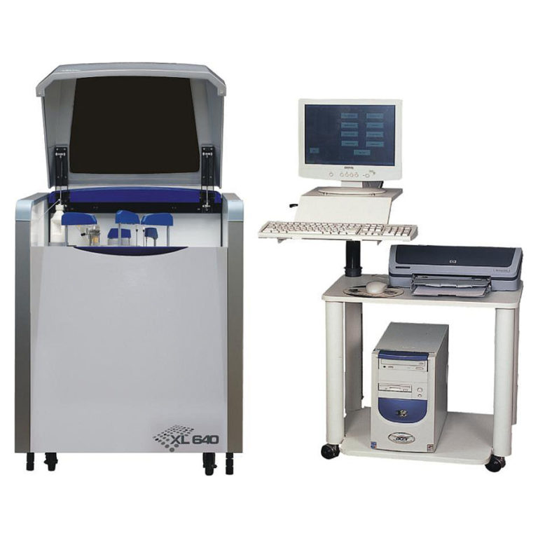 Biochemical analyzer XL 640 Meg Medius